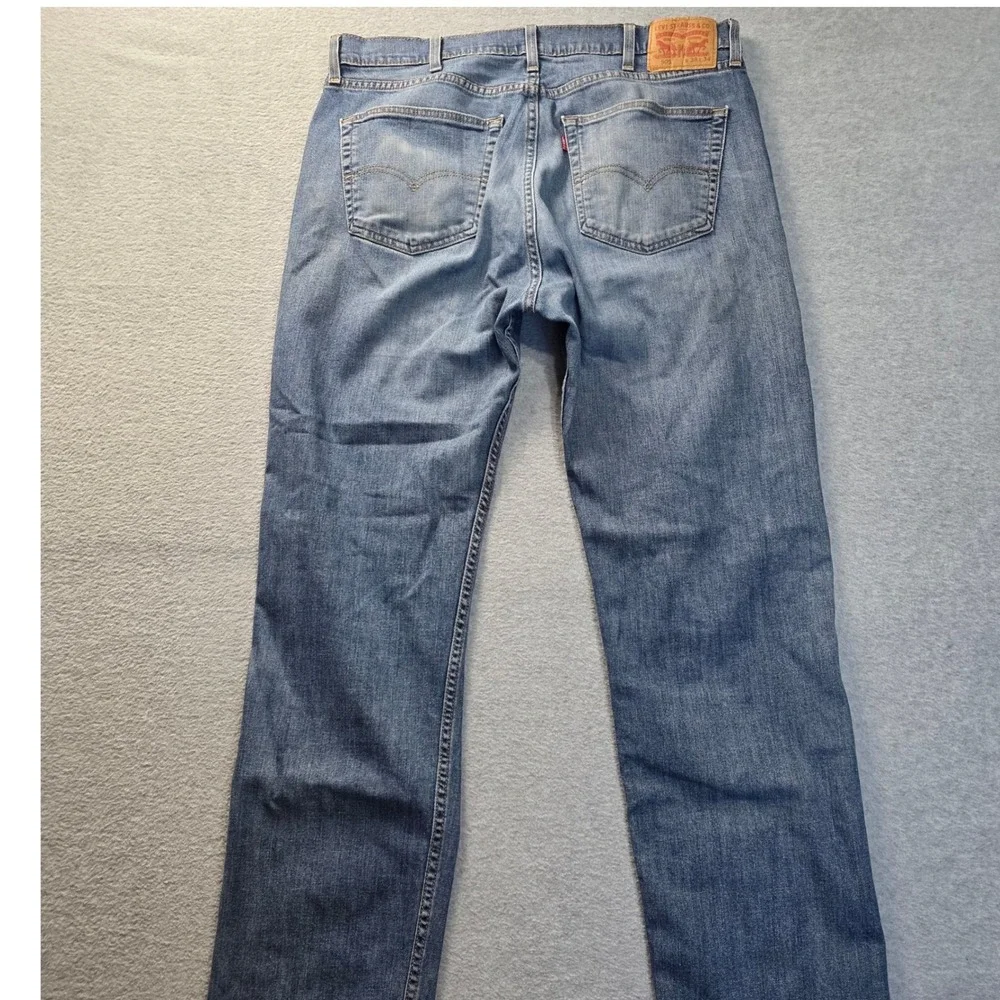 Levis‎ 505 Regular Fit Jeans Mens Blue 38x34 Straight Leg Medium Wash